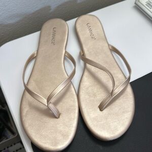 New- Lamher thing sandels